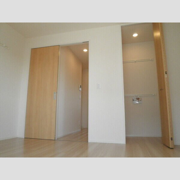 プランドール・ピア101号室 収納