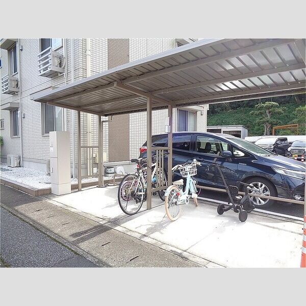 Pegasus Okubo 駐輪場