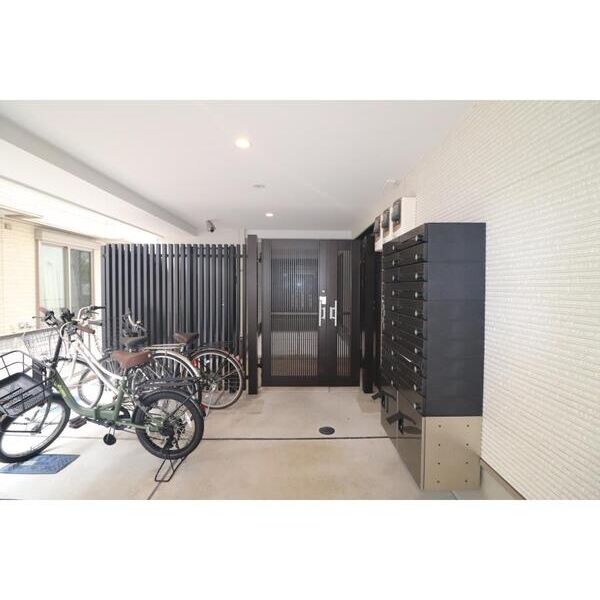 イニッツィオ永田南 エントランス