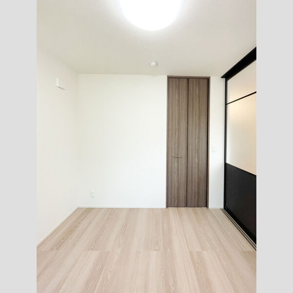セレスティア新宿102号室 洋室4.6帖