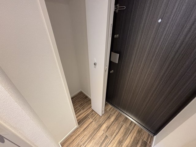Log入谷／ログ入谷1202号室 Log入谷