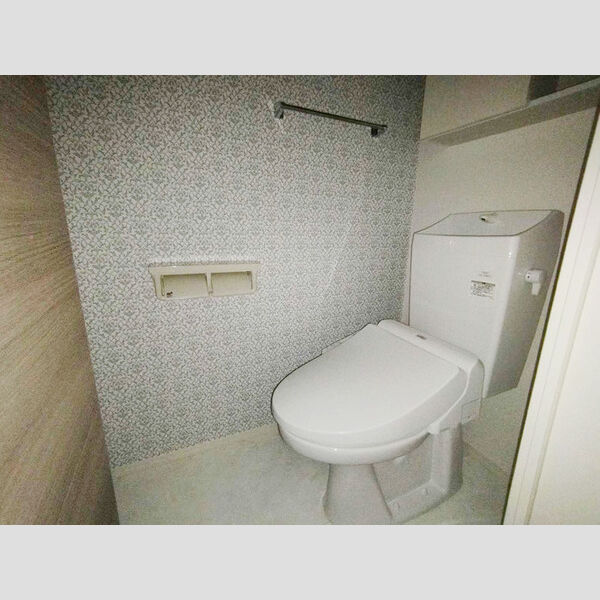 アヴァンス北烏山102号室 102号室　トイレ