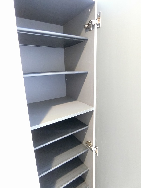 リブリ・井の頭公園ヒルズ2階 玄関