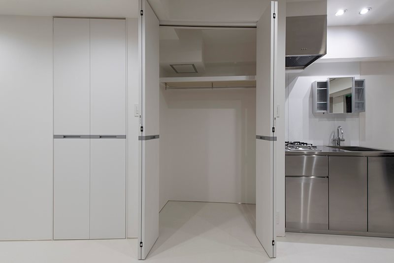 レジディア新宿イースト4階 収納