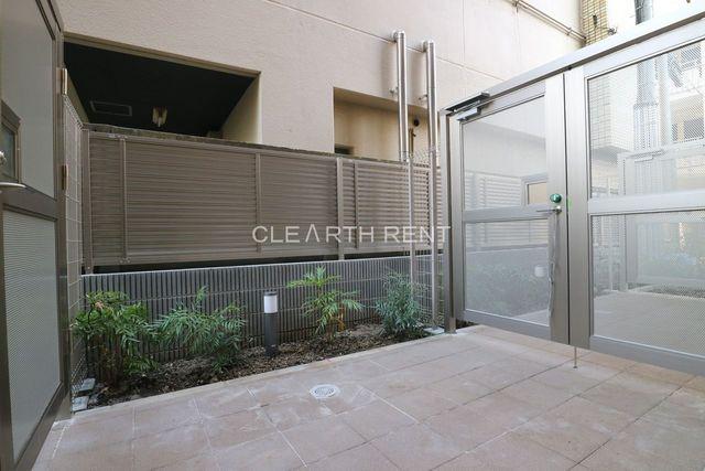 コンシェリア品川 ＢＡＹＳＩＤＥ ＣＯＵＲＴ1階 ★開放感のあるテラス付き★