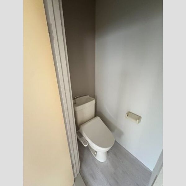 ブルーハイツ205号室 トイレ