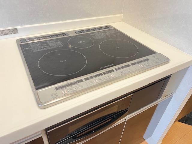 サンライトＲｉｔsｕ203号室 IHクッキングヒーター