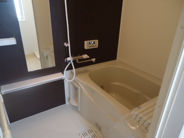 Ｍｉｌｄ　Ｓｐｒｉｎｇｓ（マイルドスプリングス） 追焚機能付バス（イメージ）