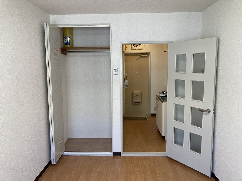 フラワーハイツ葛西Ｂ2階 収納