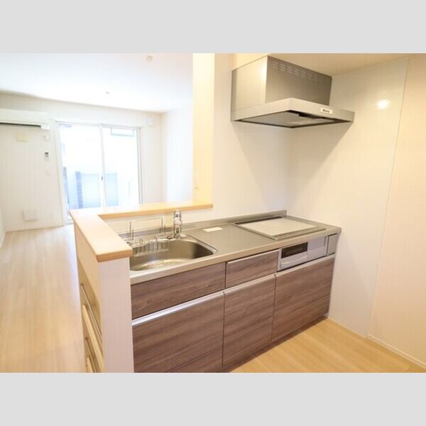 WEST COURT 楓 キッチン