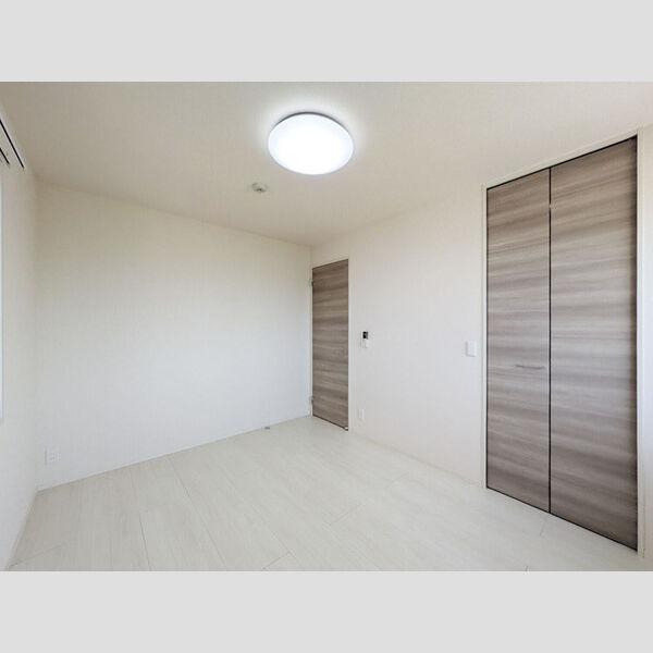 アリエッタ303号室 洋室