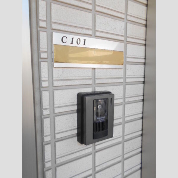 ボヌール　C101号室 玄関