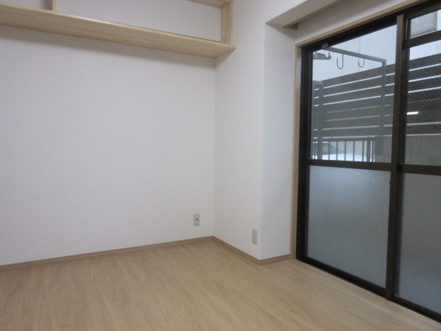 ＡＬＥＧＲＩＡ府中0102号室 洋室