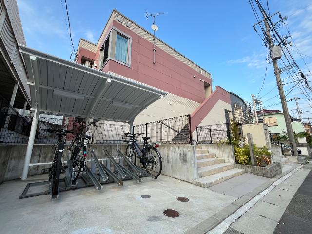 セレッソ鶴巻 外観写真（昼）