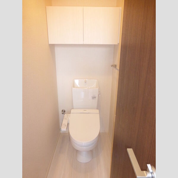 ヴィラグランデⅡ211号室 温水洗浄暖房便座