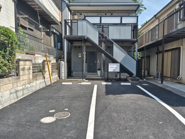 サンライフ 駐車場