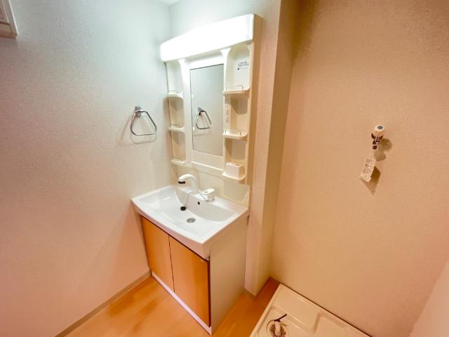 クリサンテーム 洗髪洗面化粧台