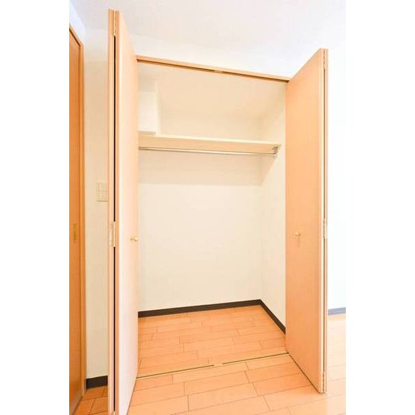 ラヴァージュ小町 収納