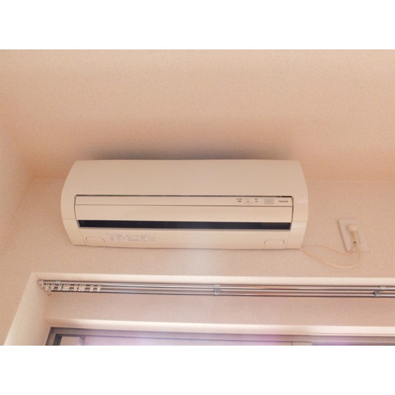 リリエンベルグ弐番館0402号室 エアコン