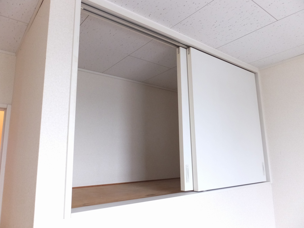 レオパレスグッド・ラック106号室 収納スペース