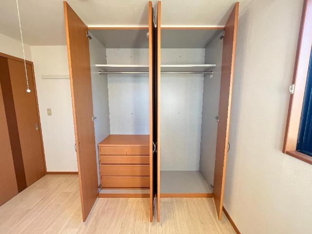 マーガレットガーデンⅡ202号室 クローゼット（イメージ）