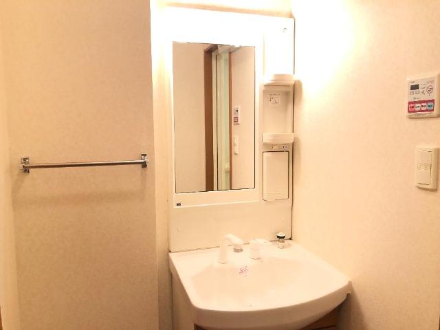 サンライズ・ガーデン201号室 洗髪洗面化粧台