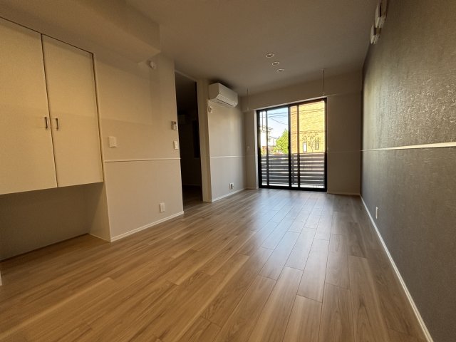 Masoin・Courage102号室 リビング