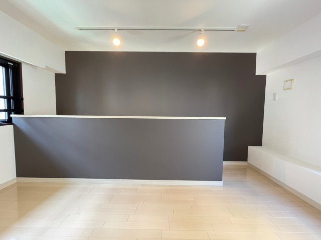 グラントゥルース大森プレミオ504号室 リビング