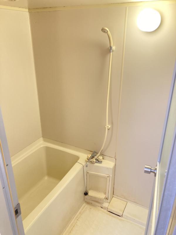 シャトレ山王ビル バス