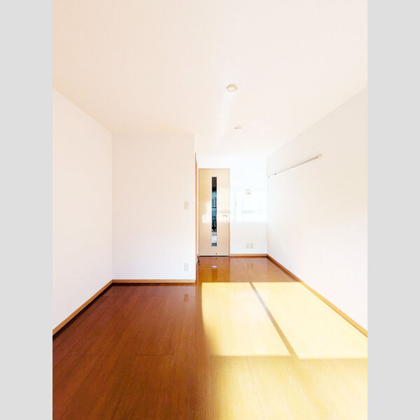 メゾン・ド・アレーズ202号室 同建物別部屋の参考画像