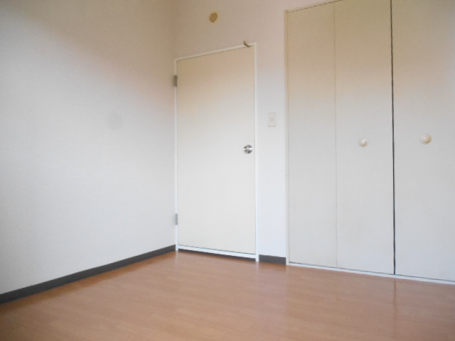 グランメール竹生 寝室