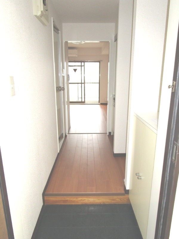 リエスお花茶屋 玄関