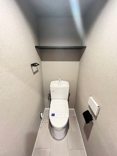 レジディア六本木檜町公園4階 トイレ