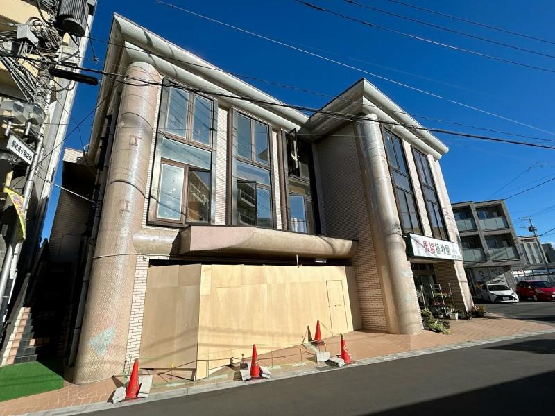 メゾンベルクール3階 外観