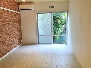 コーポ葛城 リビング