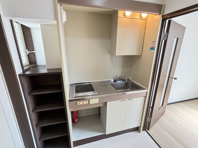 ルーブル喜多見0201号室 キッチン