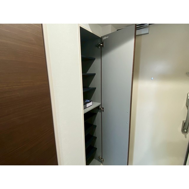 プレール・ドゥーク西新井Ⅱ 内観