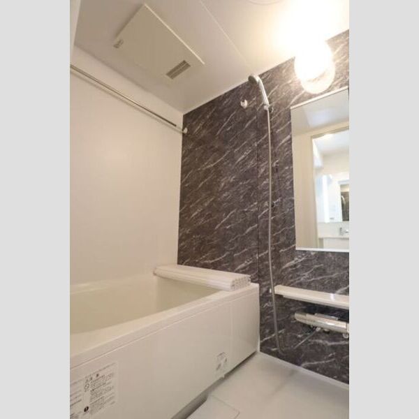 グラナーデ東葛西201号室 浴室