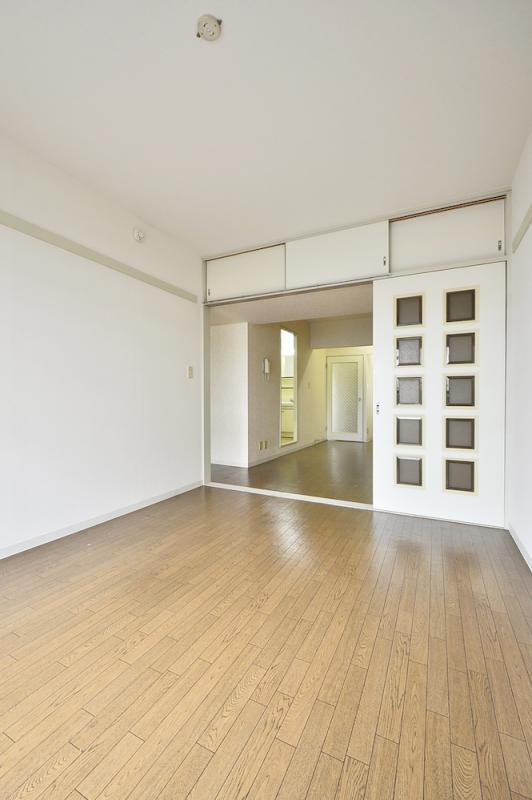 ウィンダム宮前3階 玄関