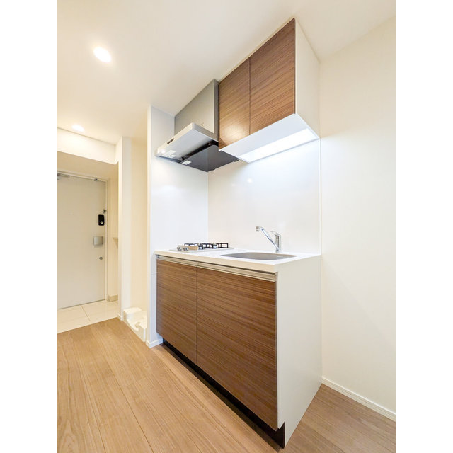 オーパスホームズ南行徳0604号室 キッチン