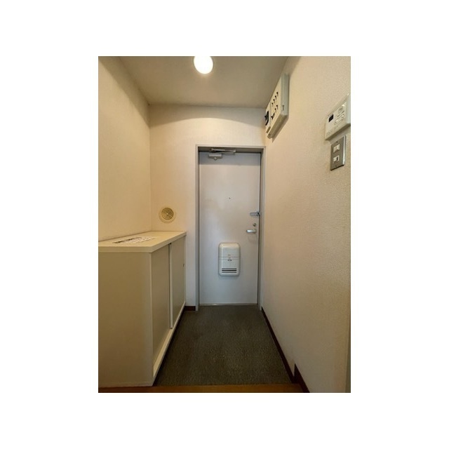 コーポアゼリア2階 玄関