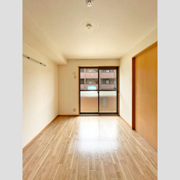 フェニックス小仙波　A/BB105号室 洋室