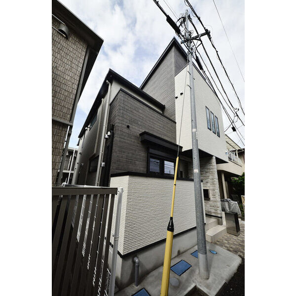 ラヴェニールⅡ 外観