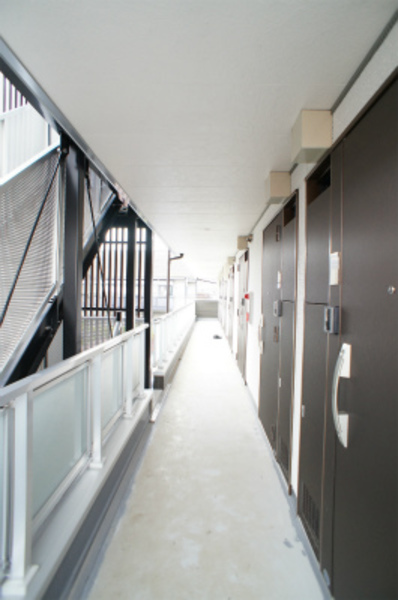 エムズステート金沢八景 エントランス