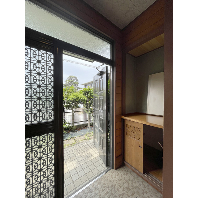 世田谷区深沢2丁目戸建 玄関