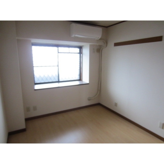 ソレアードまつば 内観