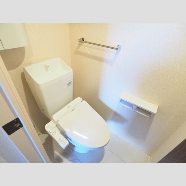 Amour 温水洗浄暖房便座