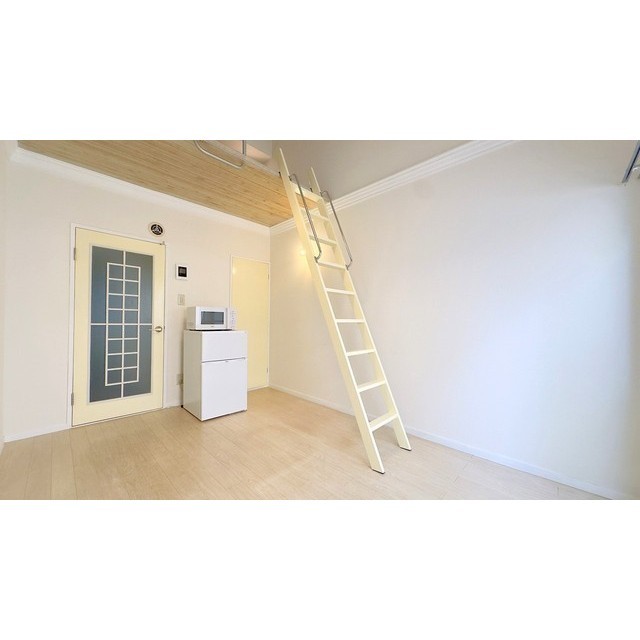 アーバンコート辻堂 （電子レンジ・冷蔵庫）