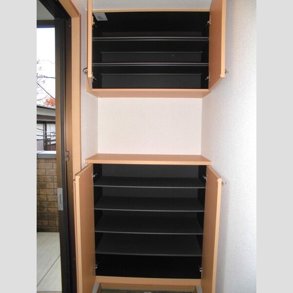 グリーンフィールド 玄関