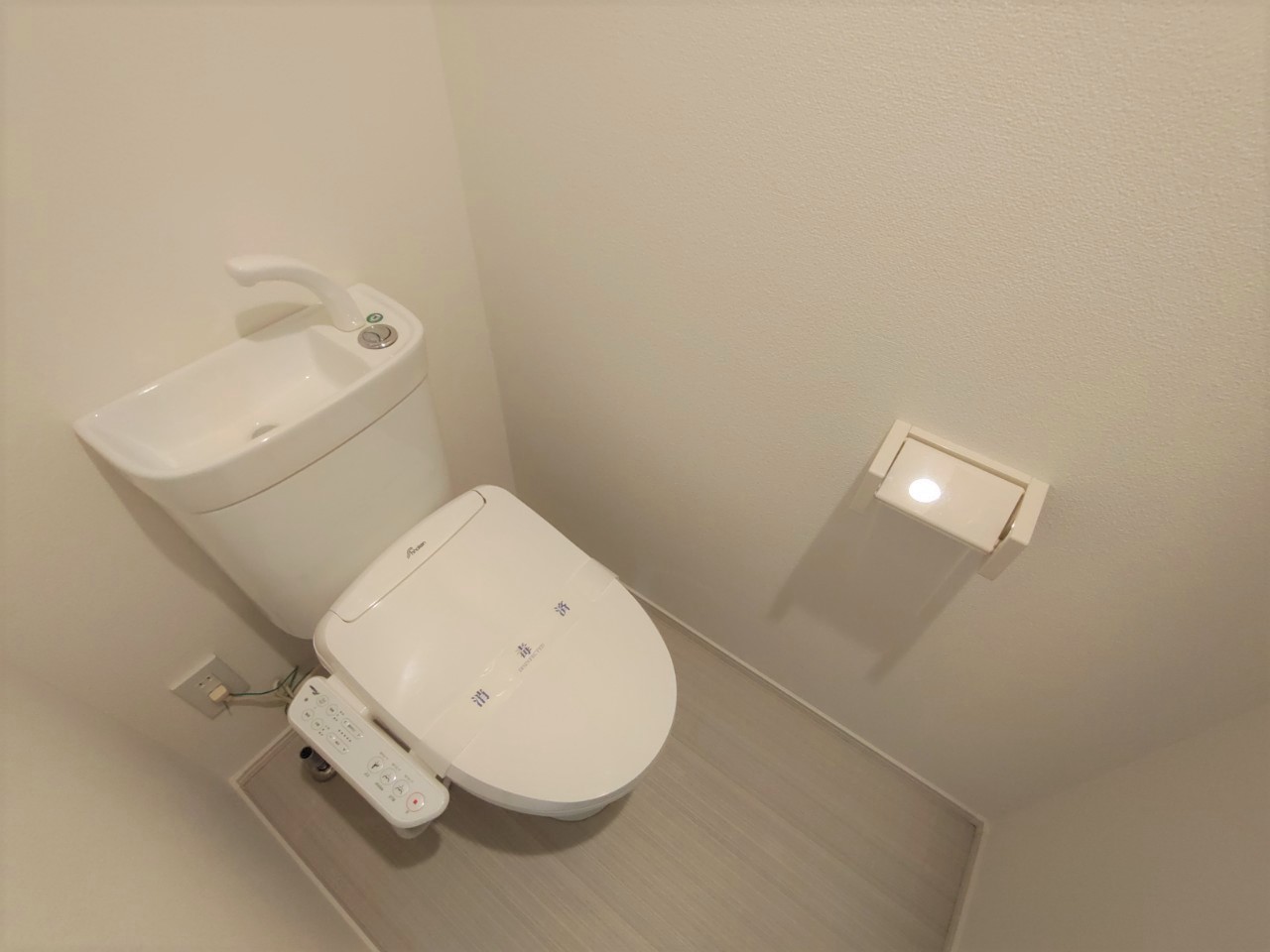 ハーモニーテラス高円寺南Ⅴ207号室 トイレ